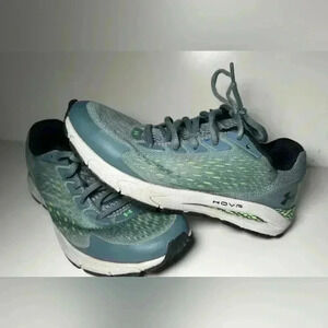 Boys sneakers